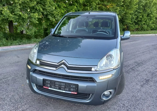 Citroen Berlingo cena 26900 przebieg: 220000, rok produkcji 2012 z Zamość małe 742